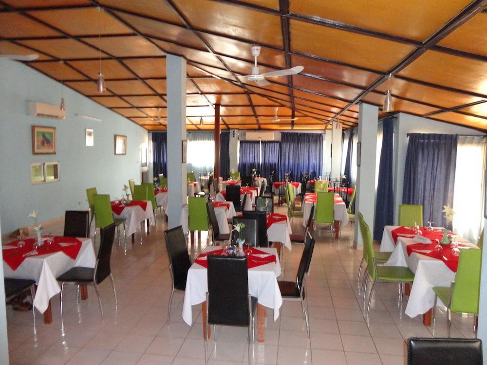 Homeland Hotel Niamey Exterior foto
